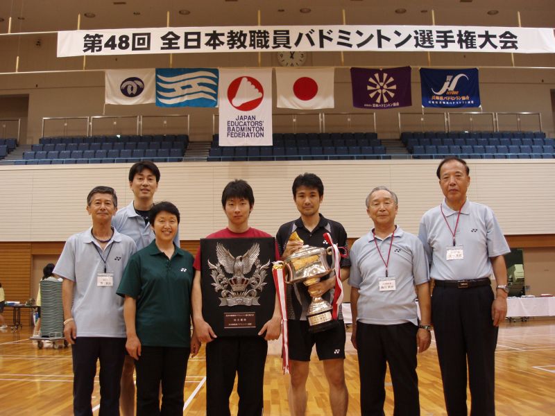 総合優勝の兵庫県